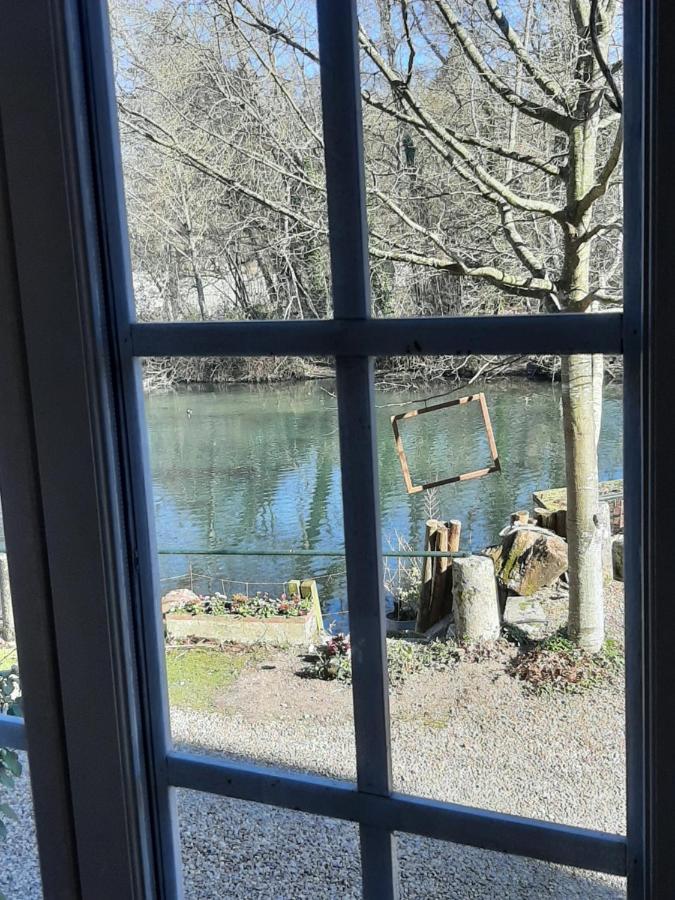 Dans Moulin Au Bord De L'Eau, Appartement Chaleureux Saint-Pryvé-Saint-Mesmin Kültér fotó